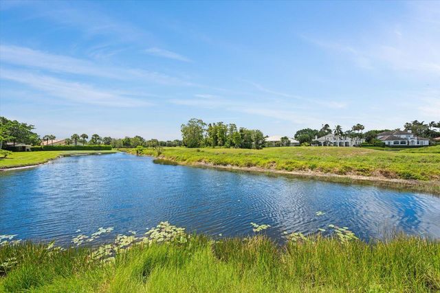 11813 Pebblewood Drive, Wellington, FL 33414