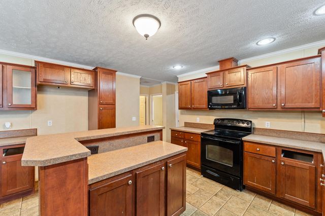 56 Price Petry Drive, Madison, WV 25130