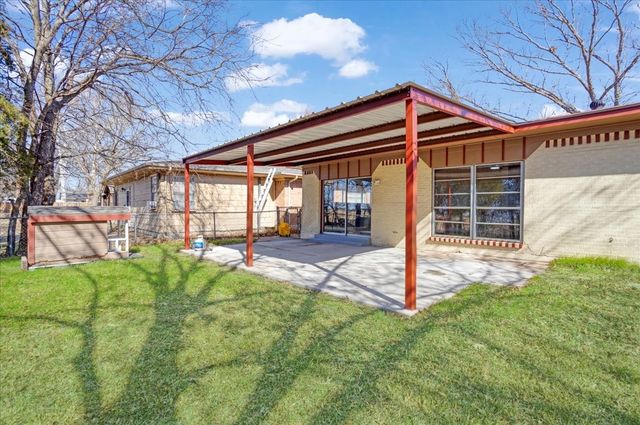 1116 N Grant Drive, Sherman, TX 75092