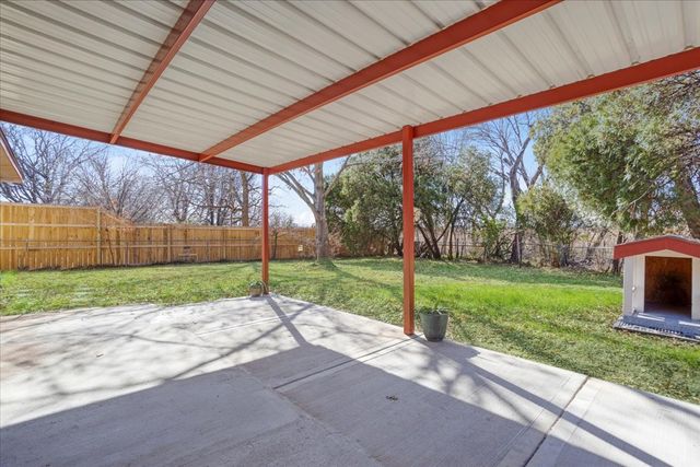 1116 N Grant Drive, Sherman, TX 75092