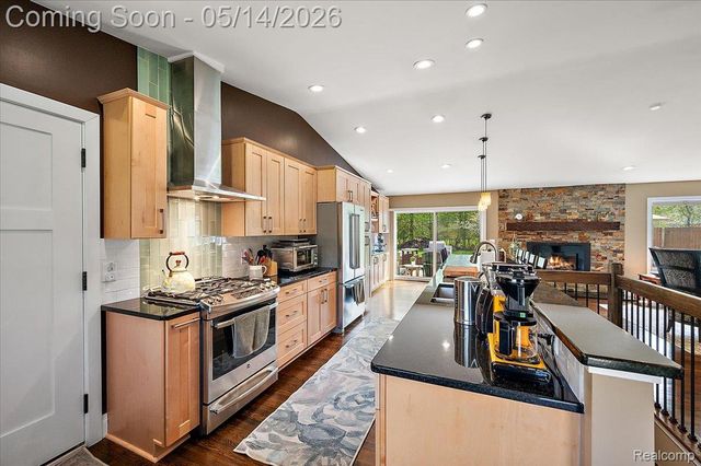 3580 Newgate Drive, Troy, MI 48084