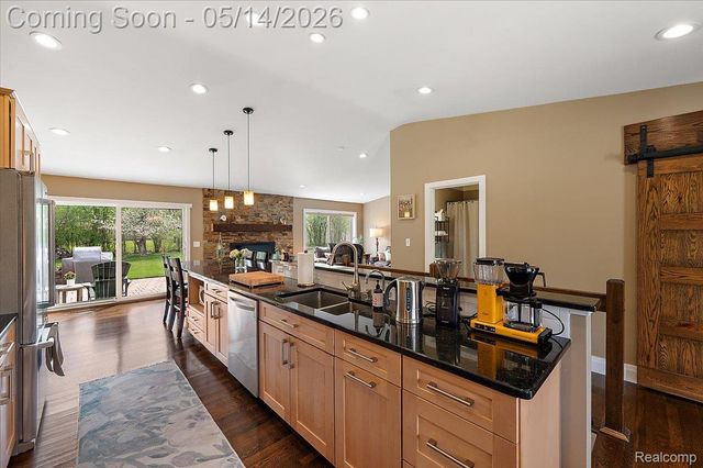 3580 Newgate Drive, Troy, MI 48084