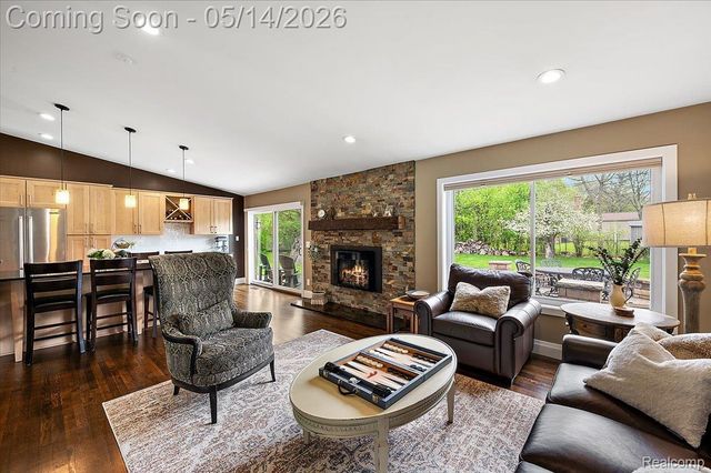 3580 Newgate Drive, Troy, MI 48084