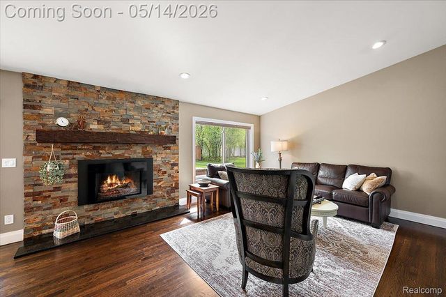 3580 Newgate Drive, Troy, MI 48084