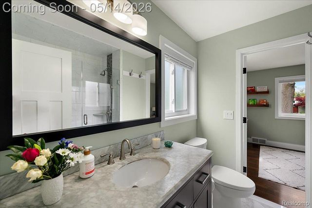 3580 Newgate Drive, Troy, MI 48084