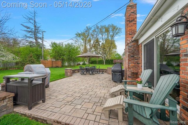 3580 Newgate Drive, Troy, MI 48084