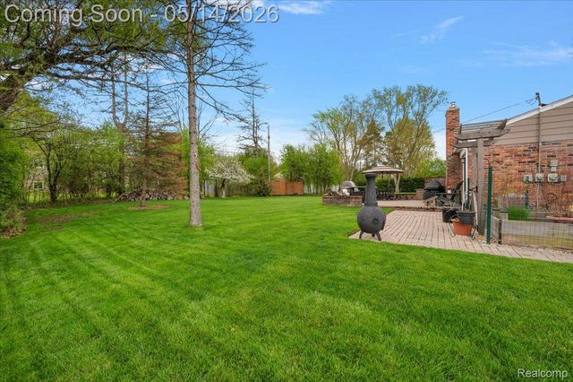 3580 Newgate Drive, Troy, MI 48084