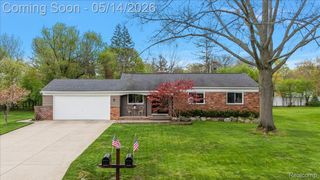 3580 Newgate Drive, Troy, MI 48084