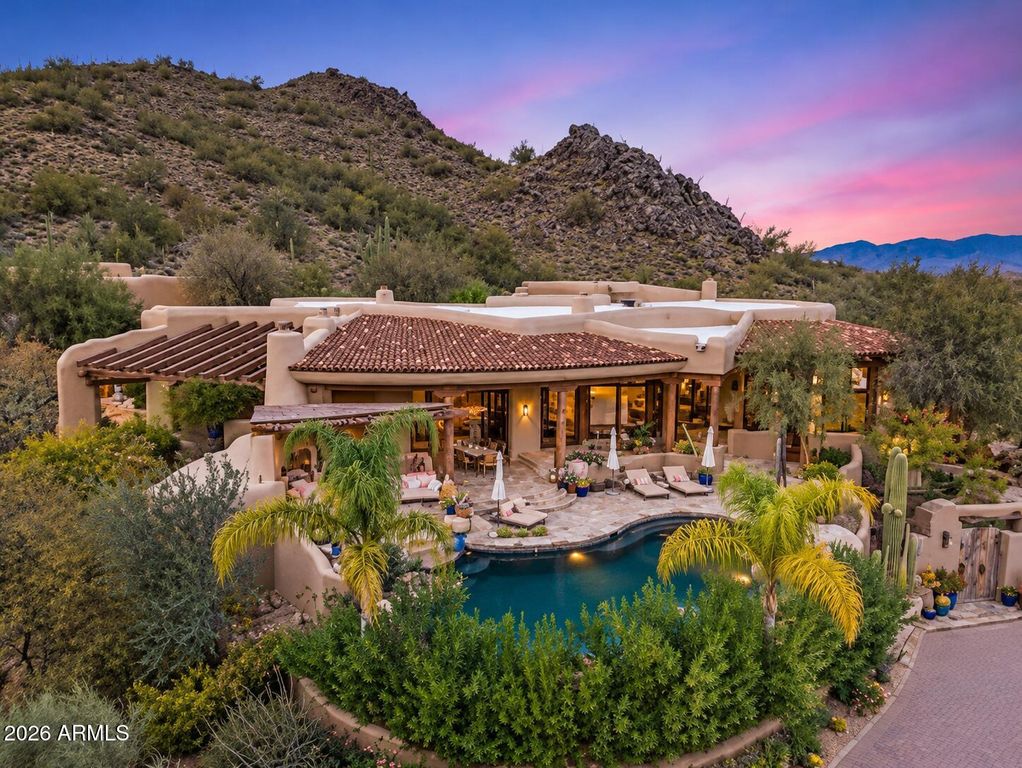 8300 E DIXILETA Drive 263, Scottsdale, AZ 85266 — exterior