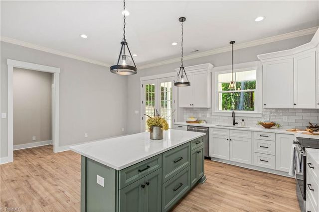 1705 NC Highway 801 S, Advance, NC 27006