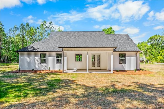 1705 NC Highway 801 S, Advance, NC 27006