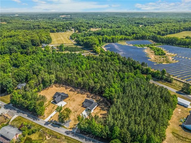 1705 NC Highway 801 S, Advance, NC 27006