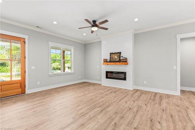1705 NC Highway 801 S, Advance, NC 27006