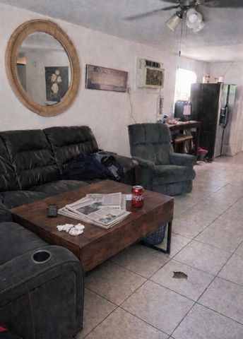 280 E 1ST STREET, Apopka, FL 32703