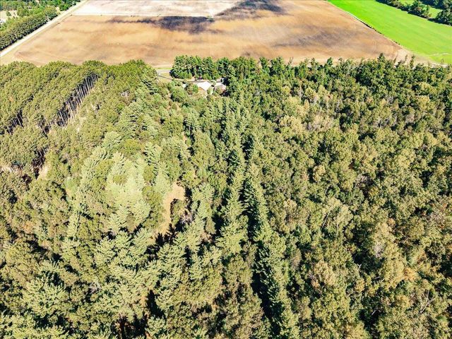 699 County Road J, Friendship, WI 53934