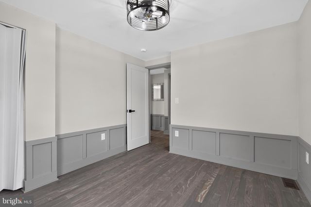 3044 N MERRIMAC RD, Camden, NJ 08104