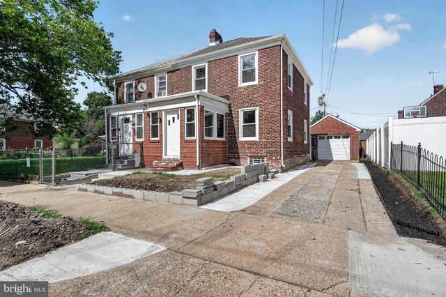 3044 N MERRIMAC RD, Camden, NJ 08104