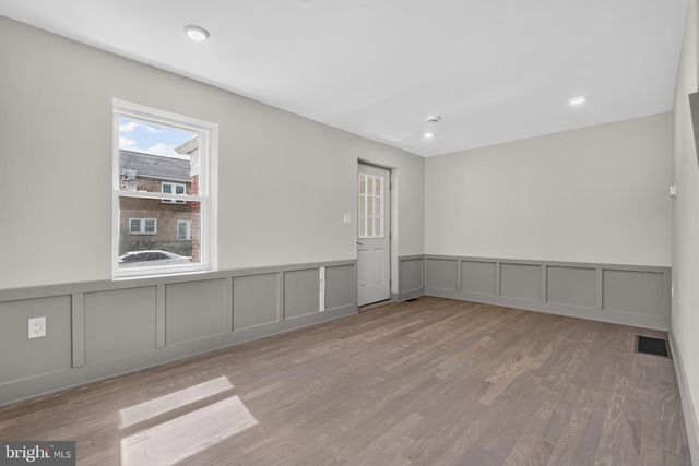 3044 N MERRIMAC RD, Camden, NJ 08104