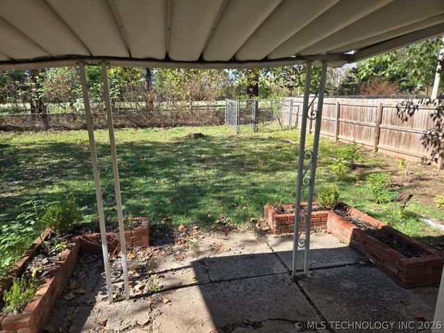 4740 S Boston Avenue, Tulsa, OK 74105