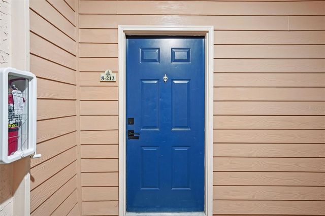 5000 CULBREATH KEY WAY 8-212, Tampa, FL 33611