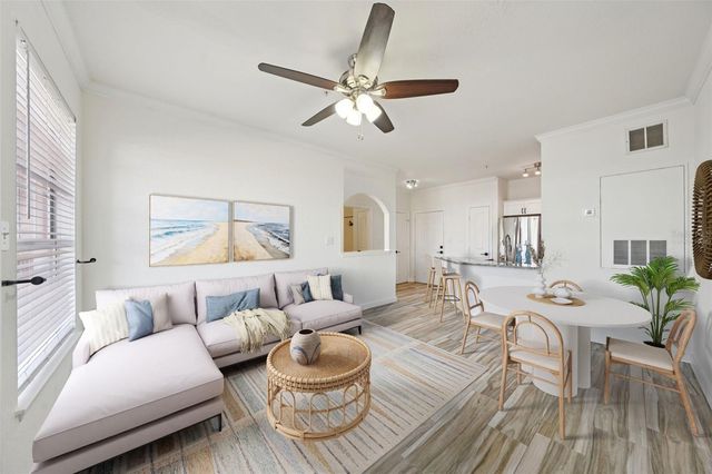 5000 CULBREATH KEY WAY 8-212, Tampa, FL 33611