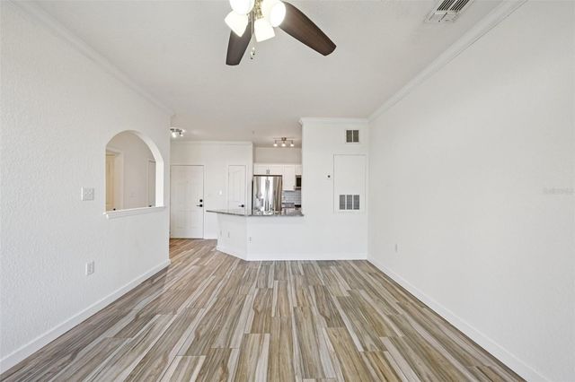 5000 CULBREATH KEY WAY 8-212, Tampa, FL 33611