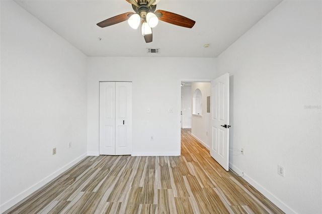 5000 CULBREATH KEY WAY 8-212, Tampa, FL 33611