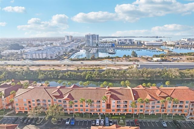 5000 CULBREATH KEY WAY 8-212, Tampa, FL 33611