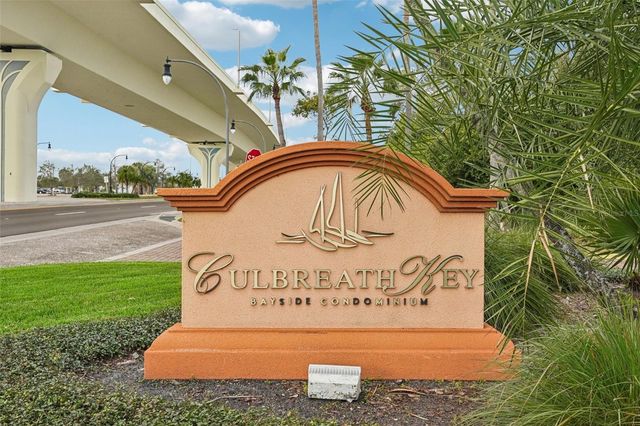 5000 CULBREATH KEY WAY 8-212, Tampa, FL 33611