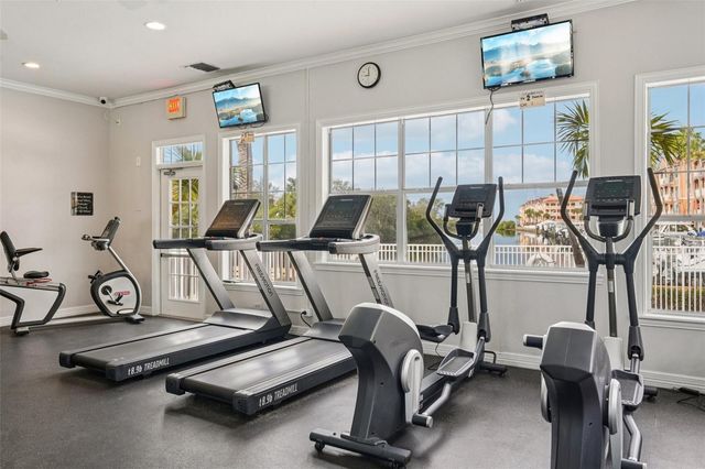 5000 CULBREATH KEY WAY 8-212, Tampa, FL 33611