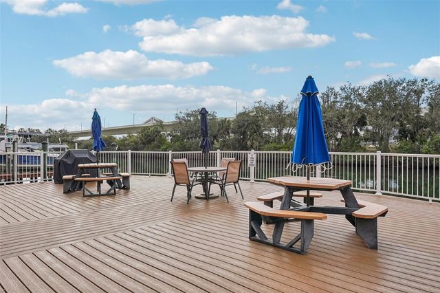 5000 CULBREATH KEY WAY 8-212, Tampa, FL 33611