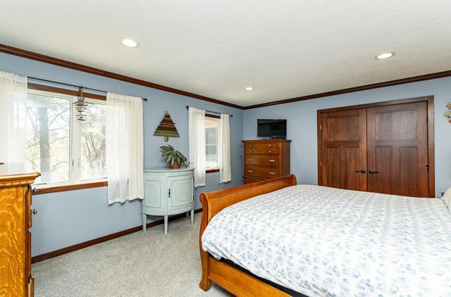 1406 Weatherhill Court SW, Rochester, MN 55902
