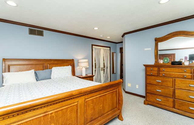 1406 Weatherhill Court SW, Rochester, MN 55902