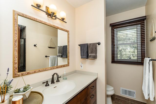 1406 Weatherhill Court SW, Rochester, MN 55902