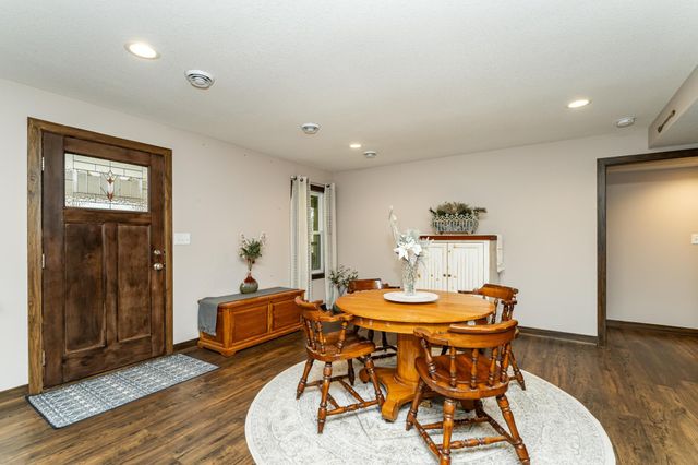 1406 Weatherhill Court SW, Rochester, MN 55902
