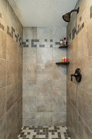1406 Weatherhill Court SW, Rochester, MN 55902