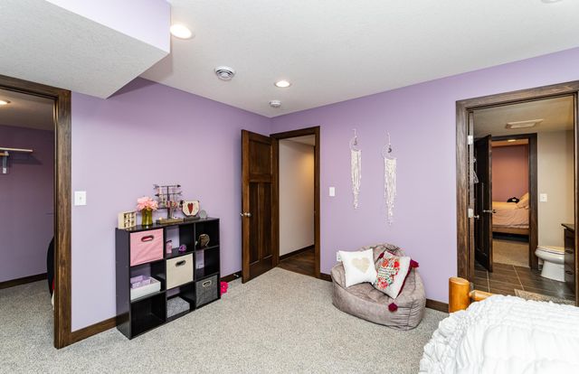 1406 Weatherhill Court SW, Rochester, MN 55902