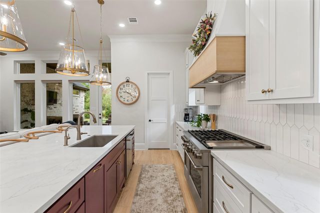 2960 Boxelder Drive, Bryan, TX 77807