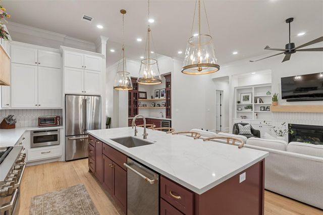 2960 Boxelder Drive, Bryan, TX 77807