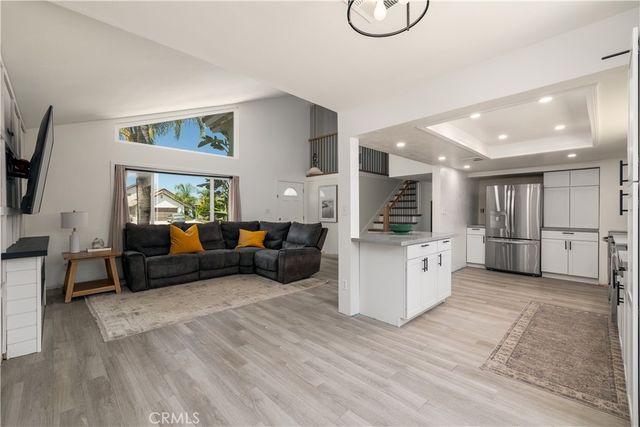 24218 Canyon Lake N, Canyon Lake, CA 92587