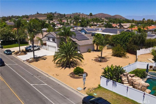 24218 Canyon Lake N, Canyon Lake, CA 92587