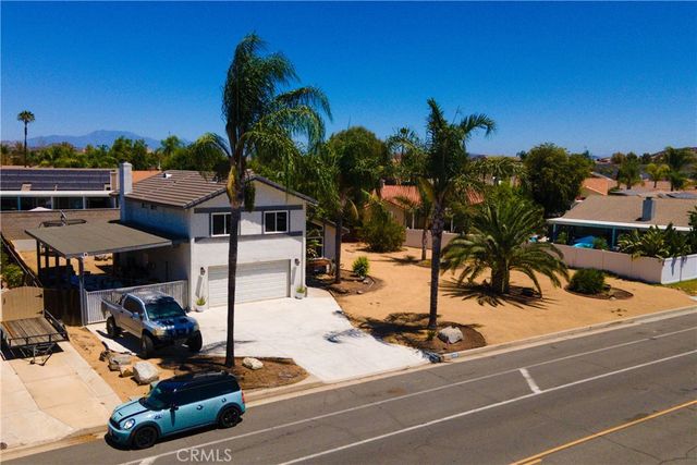 24218 Canyon Lake N, Canyon Lake, CA 92587