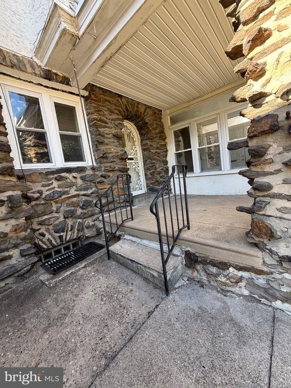 371 E CLIVEDEN ST, PHILADELPHIA, PA 19119 — photo 2