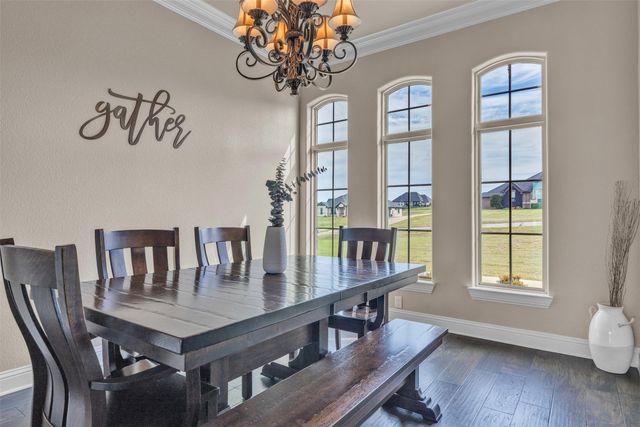 209 Martin Drive, Granbury, TX 76049