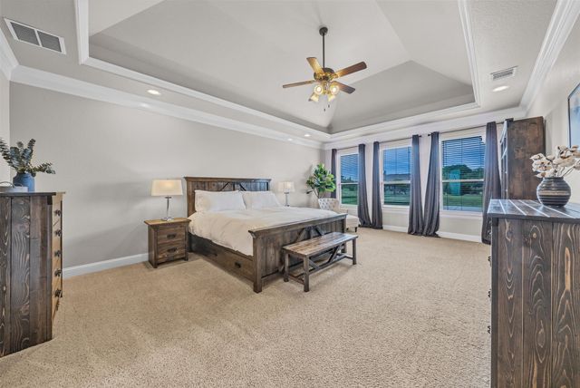 209 Martin Drive, Granbury, TX 76049