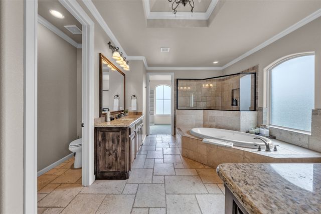 209 Martin Drive, Granbury, TX 76049