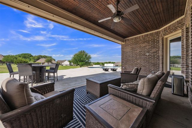 209 Martin Drive, Granbury, TX 76049