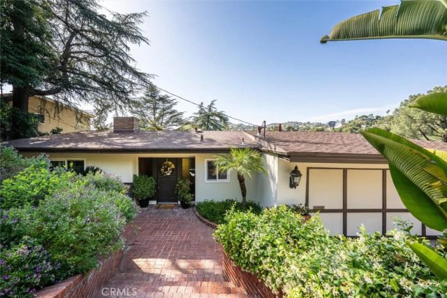 3342 Dunsmere, Glendale, CA 91206