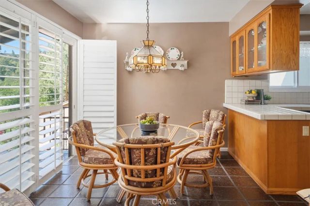 3342 Dunsmere, Glendale, CA 91206