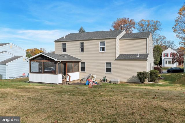 227 BRIDGE RD, Upper Chichester, PA 19061